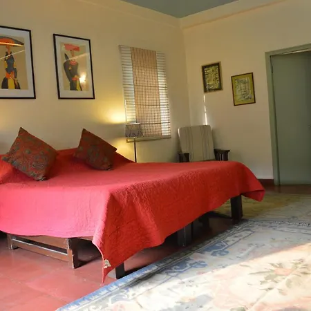 G 49 Bed & Breakfast-3