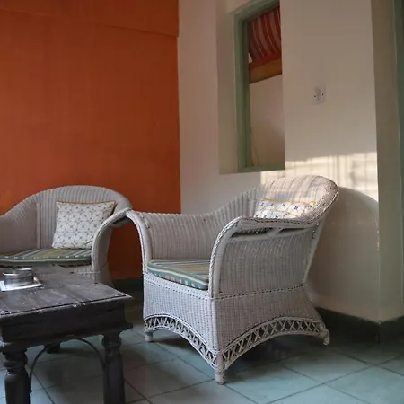 G 49 Bed & Breakfast-2